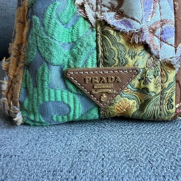 Prada Canapa Tote RARE Limited Edition - Picture 5 of 16